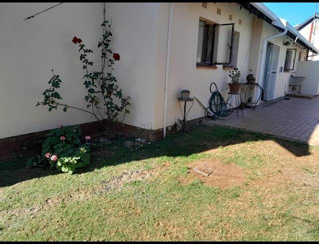 3 BEDROOM HOUSE FOR SALE IN BRACKENDOWNS